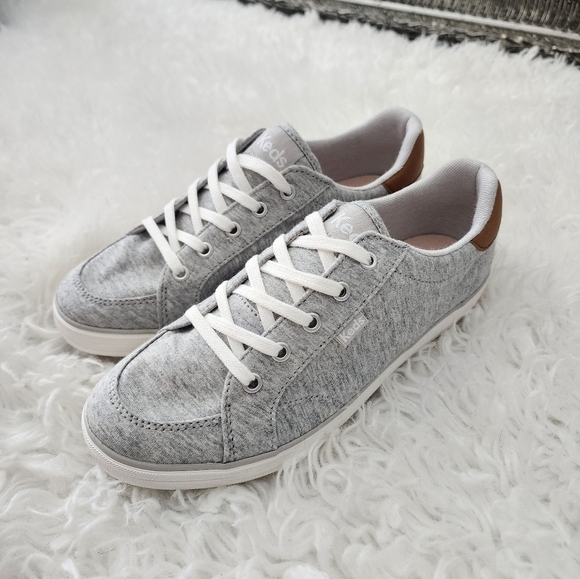 Keds Center III Jersey Lace Up - Women. Grey. Size 6 Wide. New.  The sneaker t - Picture 1 of 6
